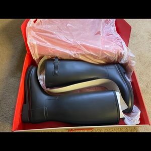 Brand New Hunter Rainboots